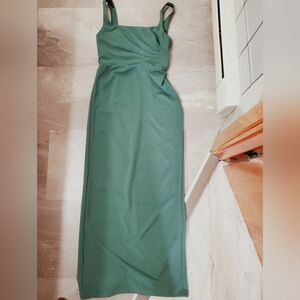 Azazie Atelier Sonia Pleated Maxi Dress. Sleeveless. Elegant. Green. Size 2.